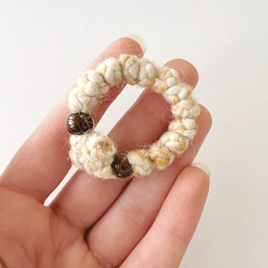 Anillo de oración de 12 nudos de mezcla de lana, color blanco roto