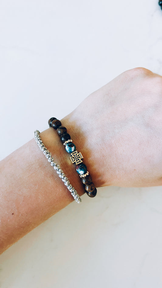 Pulsera de oración de 33 cuentas de madera de wengué con cuentas espaciadoras de lavanda