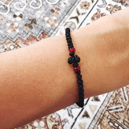 Black Mini Paracord 50 Knot with Red Spacers