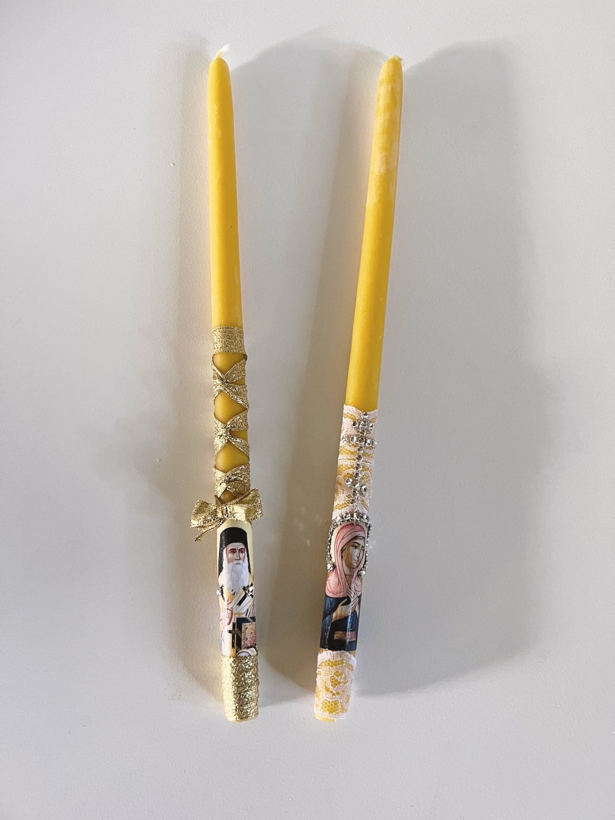 Velas cónicas de cera de abejas personalizadas para bautizos o bodas