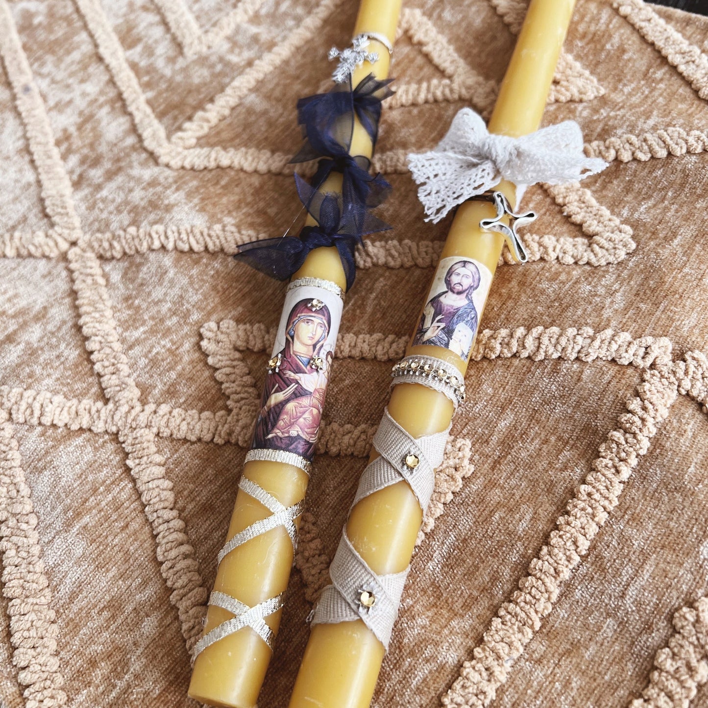 Velas cónicas de cera de abejas personalizadas para bautizos o bodas