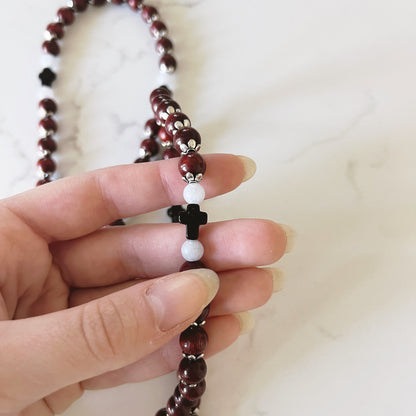 Bracelet de prière en bois de 50 perles avec perles d'espacement lavande