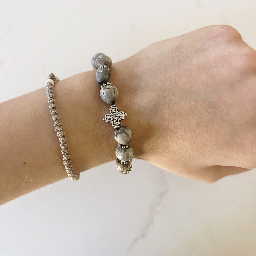 Pulsera de oración de 33 cuentas de madera de wengué con cuentas espaciadoras de lavanda
