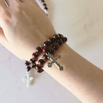 Bracelet de prière en bois de 50 perles avec perles d'espacement lavande