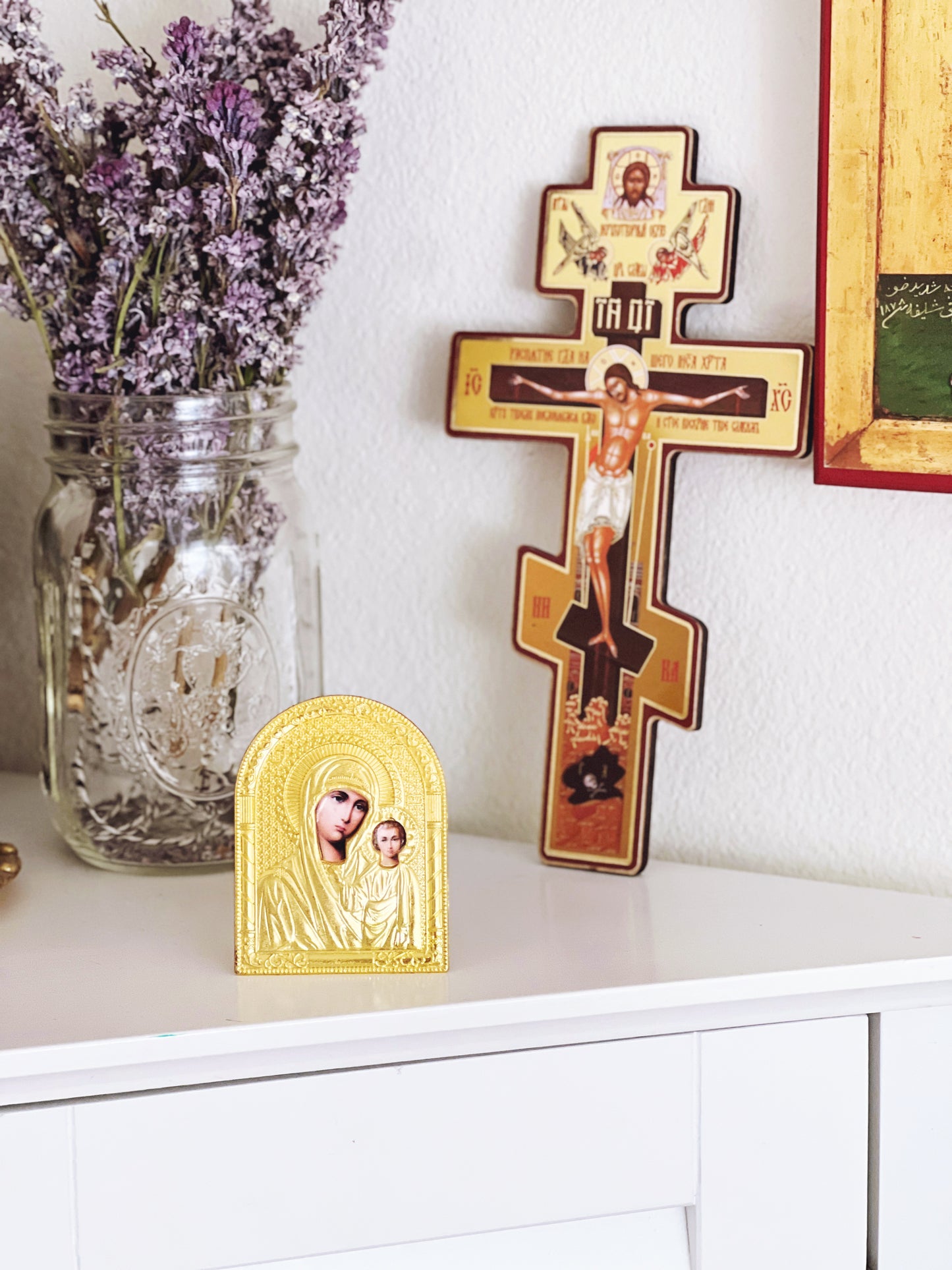 Small Gold Nightstand Icon of the Theotokos and Christ | Travel Icon